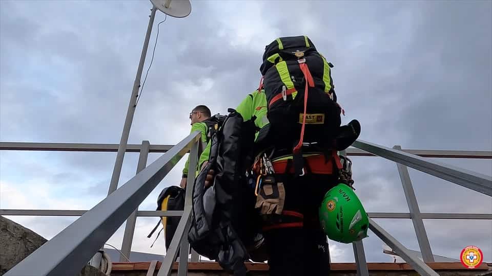 L’arrivo dei nostri Babbi Natale della Stazione Amiata al reparto di Pediatria d…